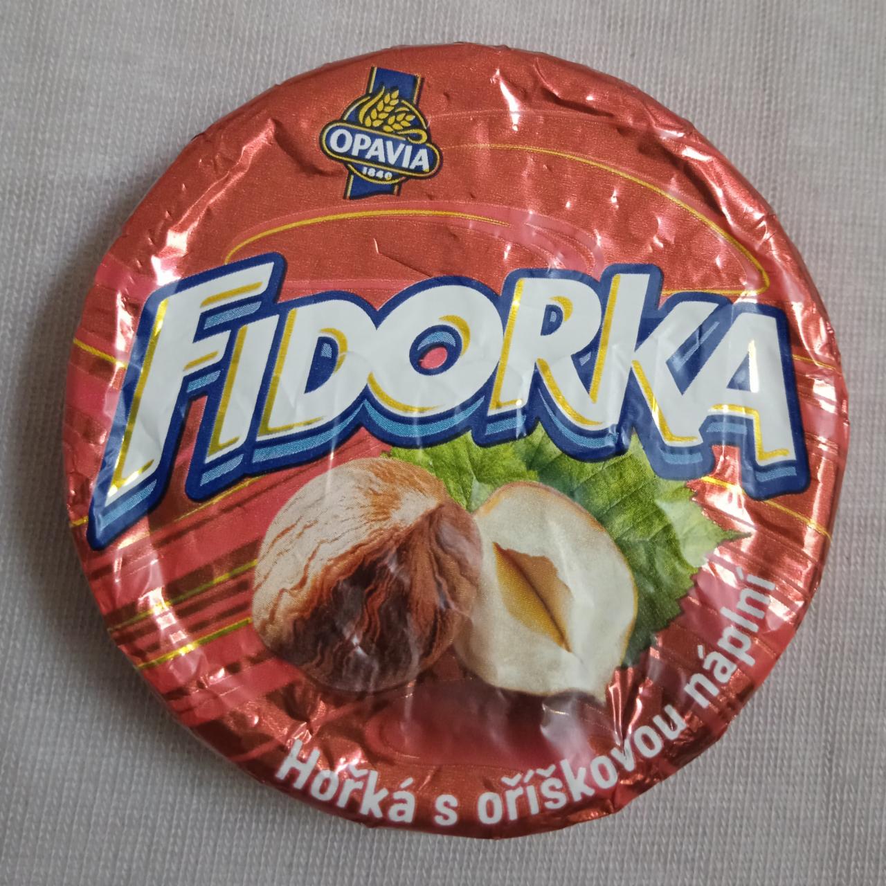 Фото - Fidorka hořká s oříškovou náplní Opavia