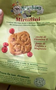 Фото - Mirtilli con farina integrale mirtilli rossi e semi di chia Mulino Bianco