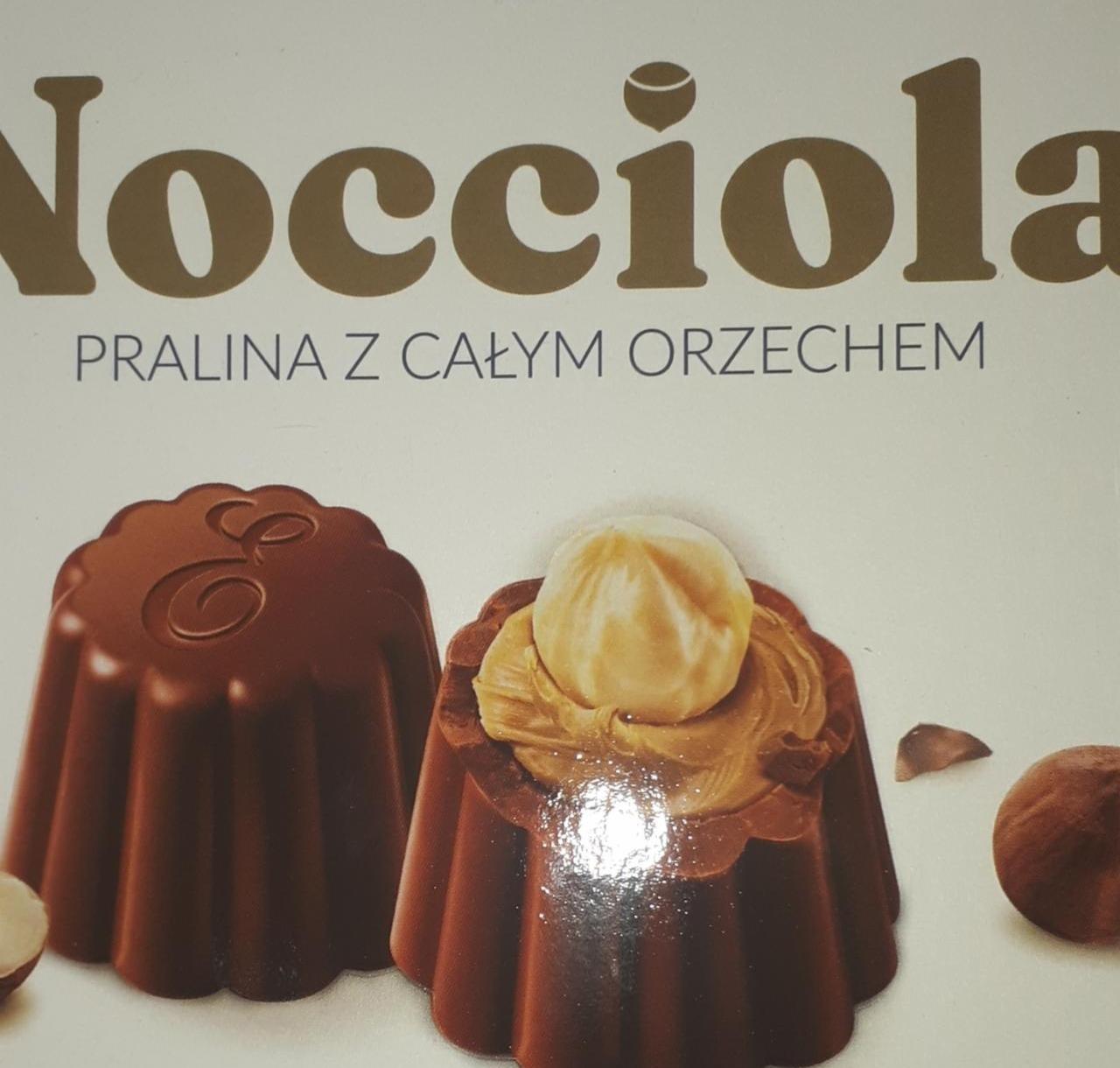 Фото - Цукерки Nocciola з цілим горіхом E.Wedel