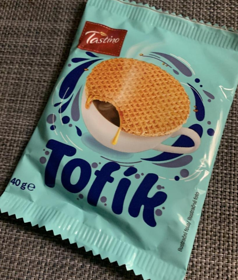Фото - Карамельні вафлі Tofík Tastino